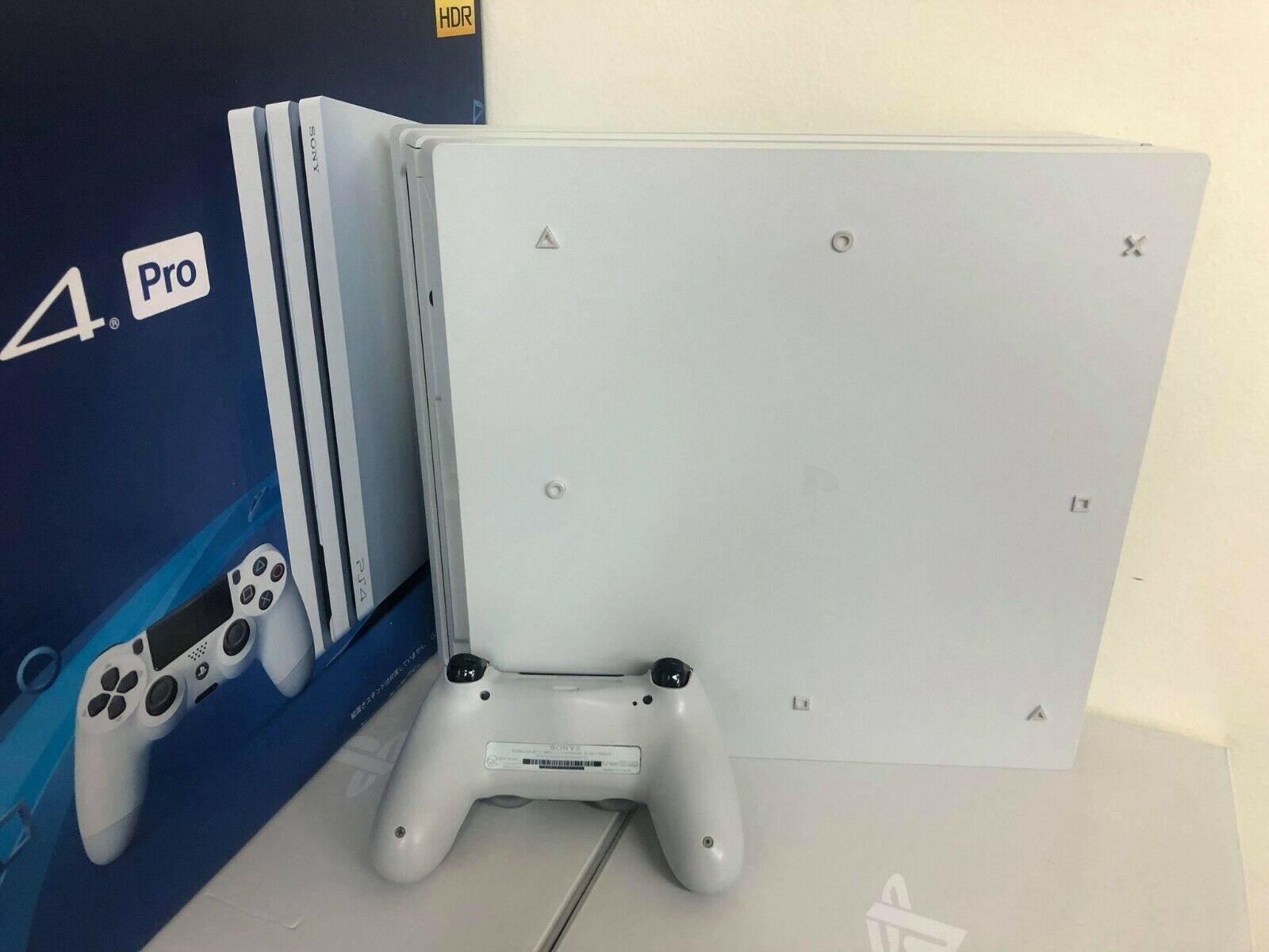 Sony PlayStation 4 Pro 1TB White (PS4)